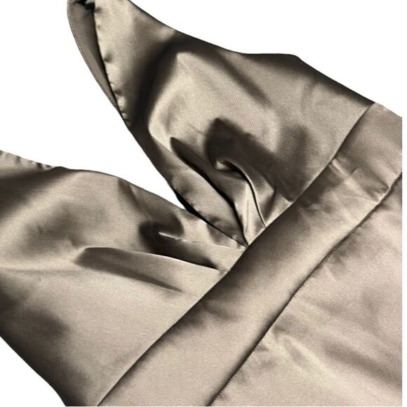 NWT women’s SACHIN & BABI Penelope V-neck Bow Back maxi Gown In tan gold size 12 - Picture 5 of 11